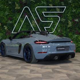 Foto inzerátu Porsche 718 SPYDER RS*WEISSACH*CARBON*PDLS