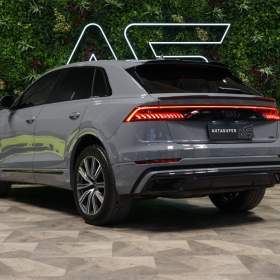 Foto inzerátu Audi Q8 55 TFSI*QUATTRO*CARBON*MAXTON*