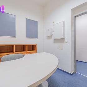 Foto inzerátu Pronájem kancelářských/obchodních prostor, ul. Riegrova, Olomouc