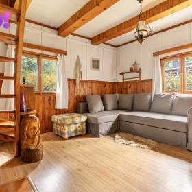 Foto inzerátu Prodej chaty, 412 m², Stříbrná Skalice okr. Praha východ