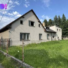 Rodinný dům a stavební pozemek -  Hrádek / 19865404