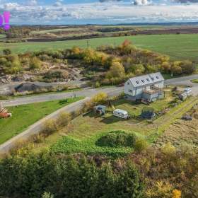 Foto inzerátu Prodej stavebního pozemku o velikosti 1394 m² v obci Radim u Kolína, okr. Kolín