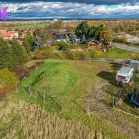 Foto inzerátu Prodej stavebního pozemku o velikosti 1394 m² v obci Radim u Kolína, okr. Kolín