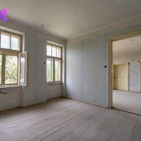 Foto inzerátu Prodej zemědělského areálu 32 709 m², Vícenice u Dolních Lažan, okres Třebíč
