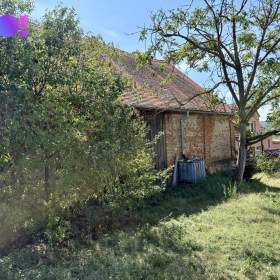 Foto inzerátu Prodej stavebního pozemku 743 m², Vedrovice, okres Znojmo