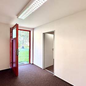 Foto inzerátu Pronájem obchodního prostoru, 38,6 m², ul.Příčná, Havířov - Město