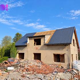 Foto inzerátu Prodej rodinného domu před rekonstrukcí 210 m², pozemek 440 m², Hladké Životice okr. Nový Jičín