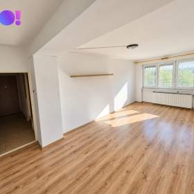 Prostorný byt 2+1, 50 m² s výhledem do zeleně – Český Těšín, ul. Komenského / 19962232