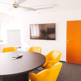 Foto inzerátu Pronájem administrativní budovy pro výrobu a skladování