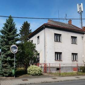 Rodinný dům v centru obce Ostrava Třebovice, 160m², zahrada 230m² / 19471163