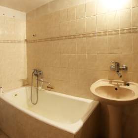 Foto inzerátu Dům v centru obce Ostrava Třebovice, 160m², zahrada 230m²