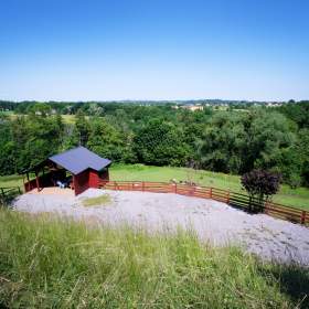 Foto inzerátu Areál pro agroturistiku, terapie, chov, hospodaření, pastevectví v Beskydech