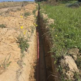 Foto inzerátu Stavební pozemek C, 900 m2, voda, kanalizace, plyn, elektřina, CETIN, veřejné osvětlení, silnice.