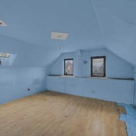 Foto inzerátu Prodej RD /Chata 60m2, obytná 85 m2 /balkon, pozemek 390 m2, zahrada 320 m2 k rekonstrukci.