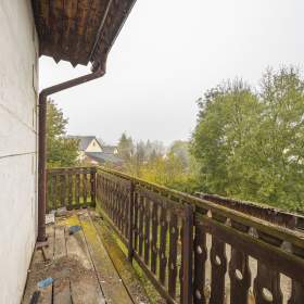 Foto inzerátu Prodej RD /Chata 60m2, obytná 85 m2 /balkon, pozemek 390 m2, zahrada 320 m2 k rekonstrukci.