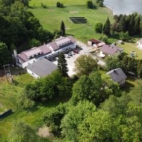 Foto inzerátu Prodej výrobní haly 950 m², pozemek 6 613 m² Malé Kunčice (Kończyce Małe)