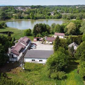 Foto inzerátu Prodej výrobní haly 950 m², pozemek 6 613 m² Malé Kunčice (Kończyce Małe)