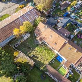 Foto inzerátu RD 3+kk zastavěná plocha 113 m2, užitná 229 m2,zahrada 344 m2,dobrá lokalita k rekonstrukci, Dobšic