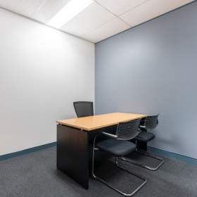 Soukromé kancelářské prostory pro 2 osobu v Regus D1 Ricany / 19919676