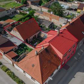 Prodej rodinného domu 163 m2, s pozemkem 327 m2 -  Nové Strašecí  / 19921876