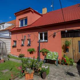 Prodej rodinného domu 163 m2, s pozemkem 327 m2 - Nové Strašecí / 19921876