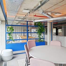 Foto inzerátu Otevřené kancelářské prostory pro 10 osob v Regus D1 Ricany