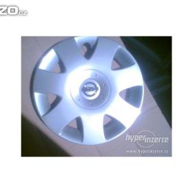 Fotka k inzerátu Nissan: prodám poklici,16palcu, pěkná, / 16139385