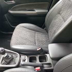 Foto inzerátu Suzuki Vitara 1,4 HYBRID 4x4 NAVI ODPOČET !