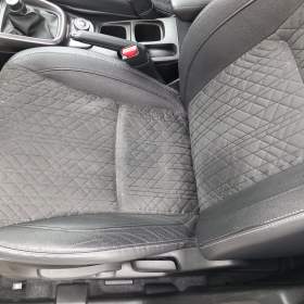 Foto inzerátu Suzuki Vitara 1,4 HYBRID 4x4 NAVI ODPOČET !