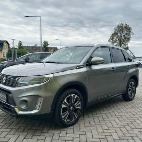 Foto inzerátu Suzuki Vitara 1,4 HYBRID 4x4 NAVI ODPOČET !