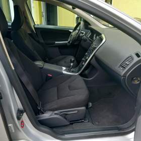 Foto inzerátu Volvo XC60 2,4D5 158kw 4x4 PO ROZVODECH
