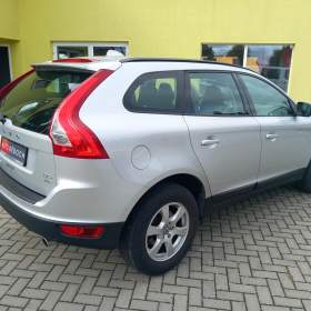 Foto inzerátu Volvo XC60 2,4D5 158kw 4x4 PO ROZVODECH