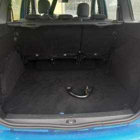 Foto inzerátu Dacia Lodgy 1,2TCe 1.MAJ.KLIMA NAVI TAŽNÉ