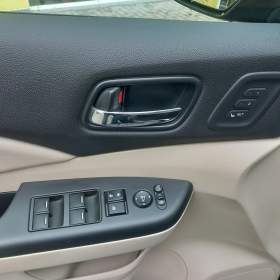 Foto inzerátu Honda CR-V 2,2 i-DTEC 4x4 EXECUTIVE NAVI