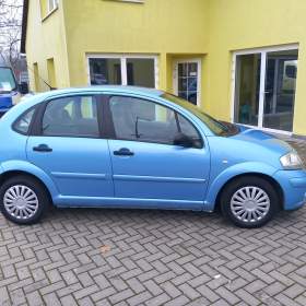 Foto inzerátu Citroën C3 1,1i KLIMA NOVÁ STK