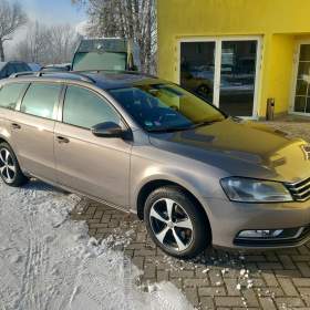 Volkswagen Passat 1,4TSi NAVI VYHŘ. SED, 2x KOLA / 19661618
